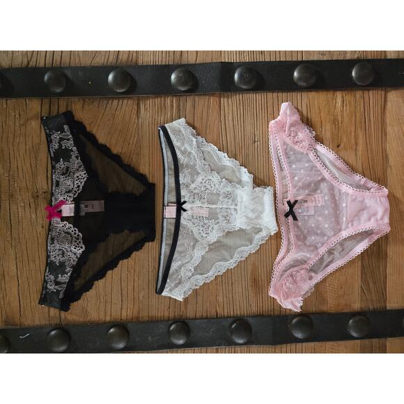 Victoria's Secret Lace and Mesh Bikini Panty Bundle sz xSmall New - Picture 2 of 4
